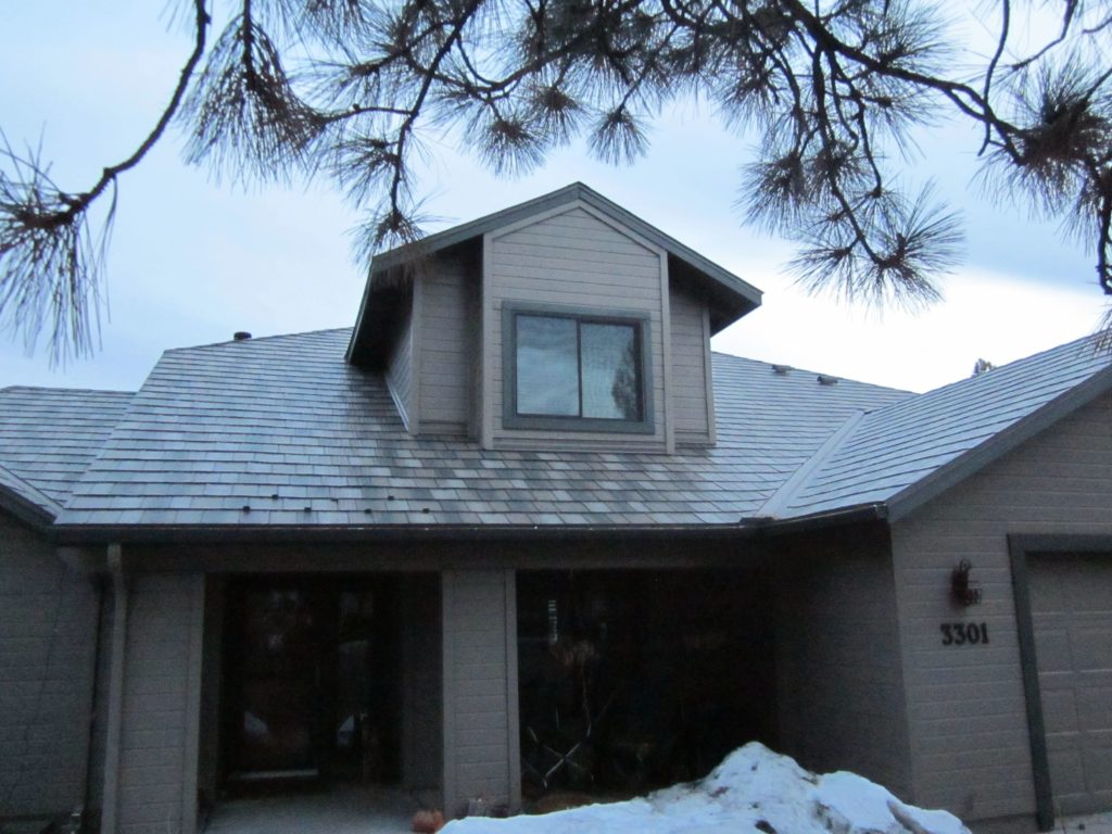 A new multi-tone metal roof on a home in northern Minnesota.