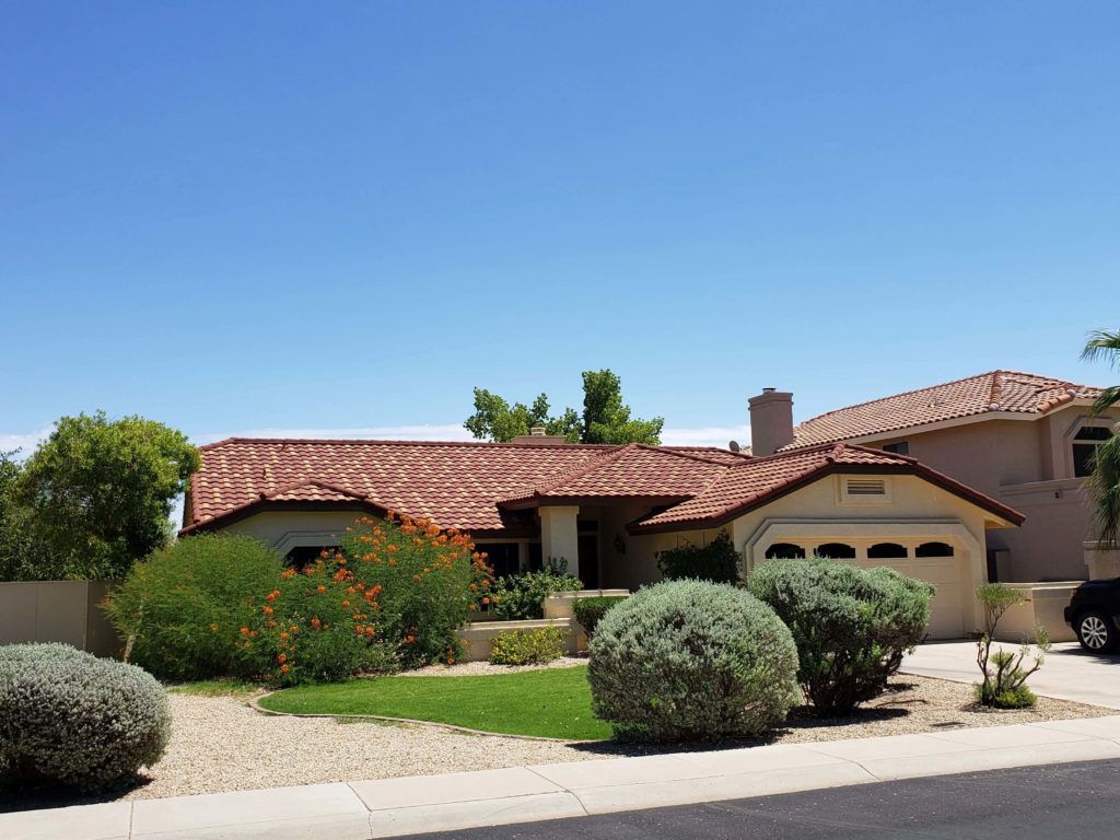 A stone coated steel roof in Arizona that looks like roofing tiles.